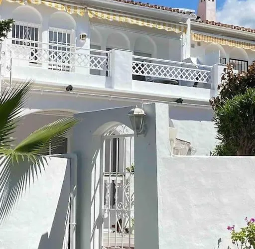 Casa En Village Burriana *