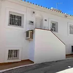 Casa En Village Burriana * Nerja