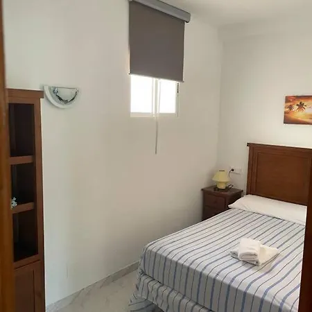 Casa En Village Burriana * 네르하