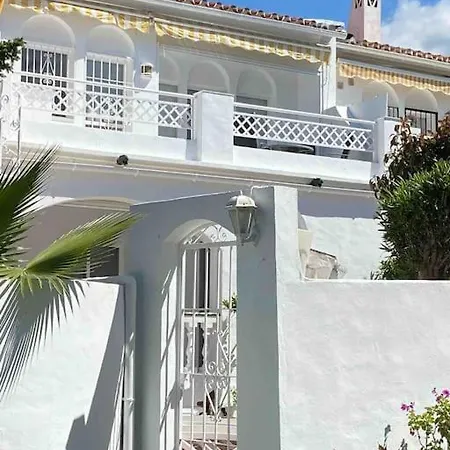 Casa En Village Burriana *