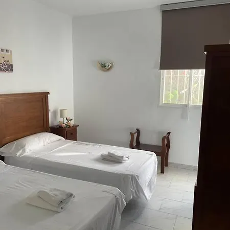 Casa En Village Burriana Ferienhaus *