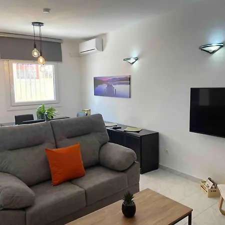 Casa En Village Burriana 펜션