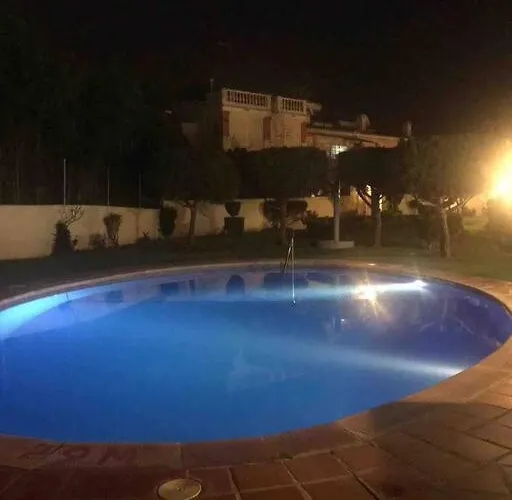 Casa En Village Burriana 別荘 *