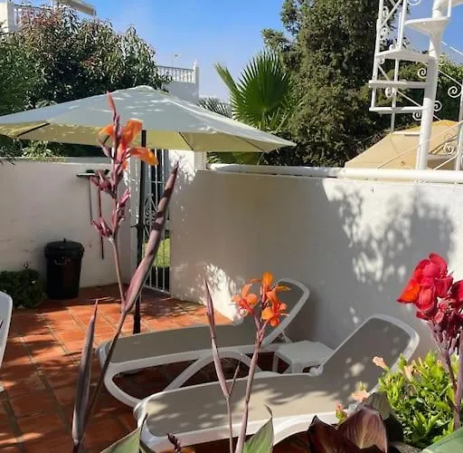 Casa En Village Burriana ネルハ