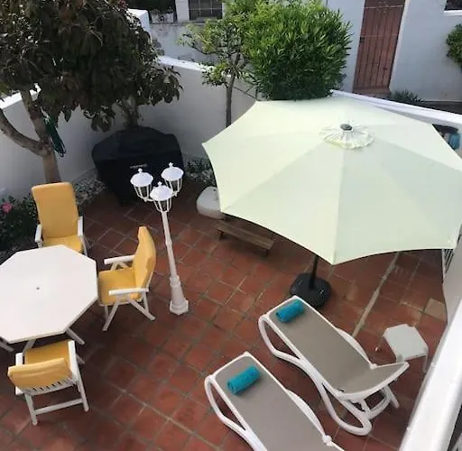 別荘 Casa En Village Burriana